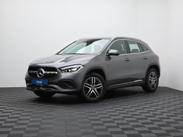MB GLA 200